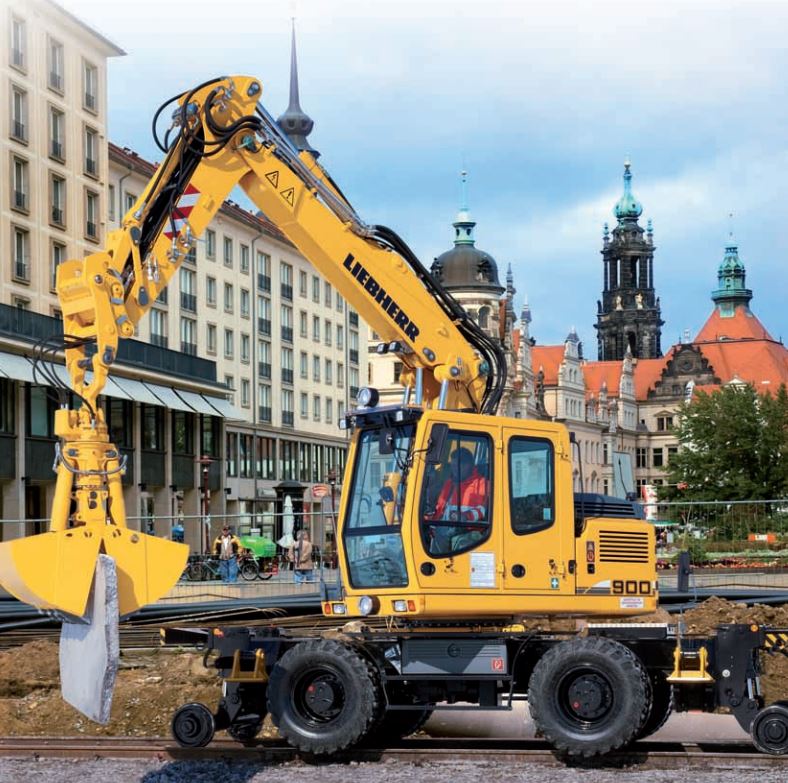 01 Retroexcavadora Liebherr A900 ZW