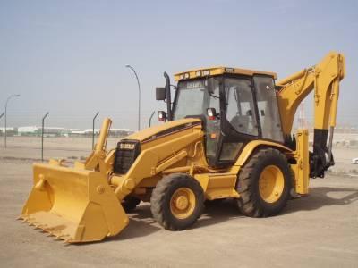 05 Retroexcavadora Caterpillar 428C